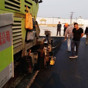 嘉祥魯寧監獄路面攤鋪